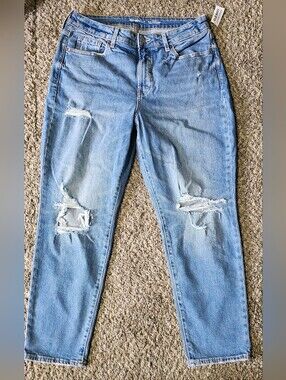 Old Navy Distressed Light Blue Women’s Jeans